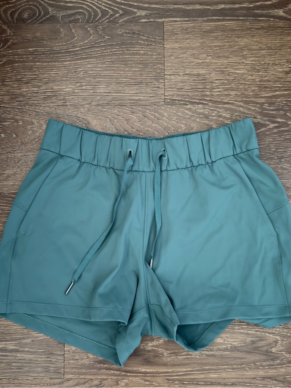 Lululemon on the fly shorts High-Rise Drawstring Active Shorts - Teal